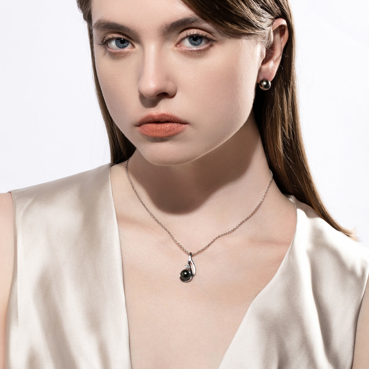 Tahitian Black Pearl Necklace, 9-11mm AAAA Quality Handpicked Tahitian Black Pearls, D Color Moissanite, Sterling Silver / 10K Solid White Gold, 45+2+3cm Adjustable Chain